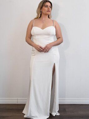 NWT IEENA FOR MAC DUGGAL WHITE SLIT EVENING GOWN WITH SILVER RHINESTONES - 14